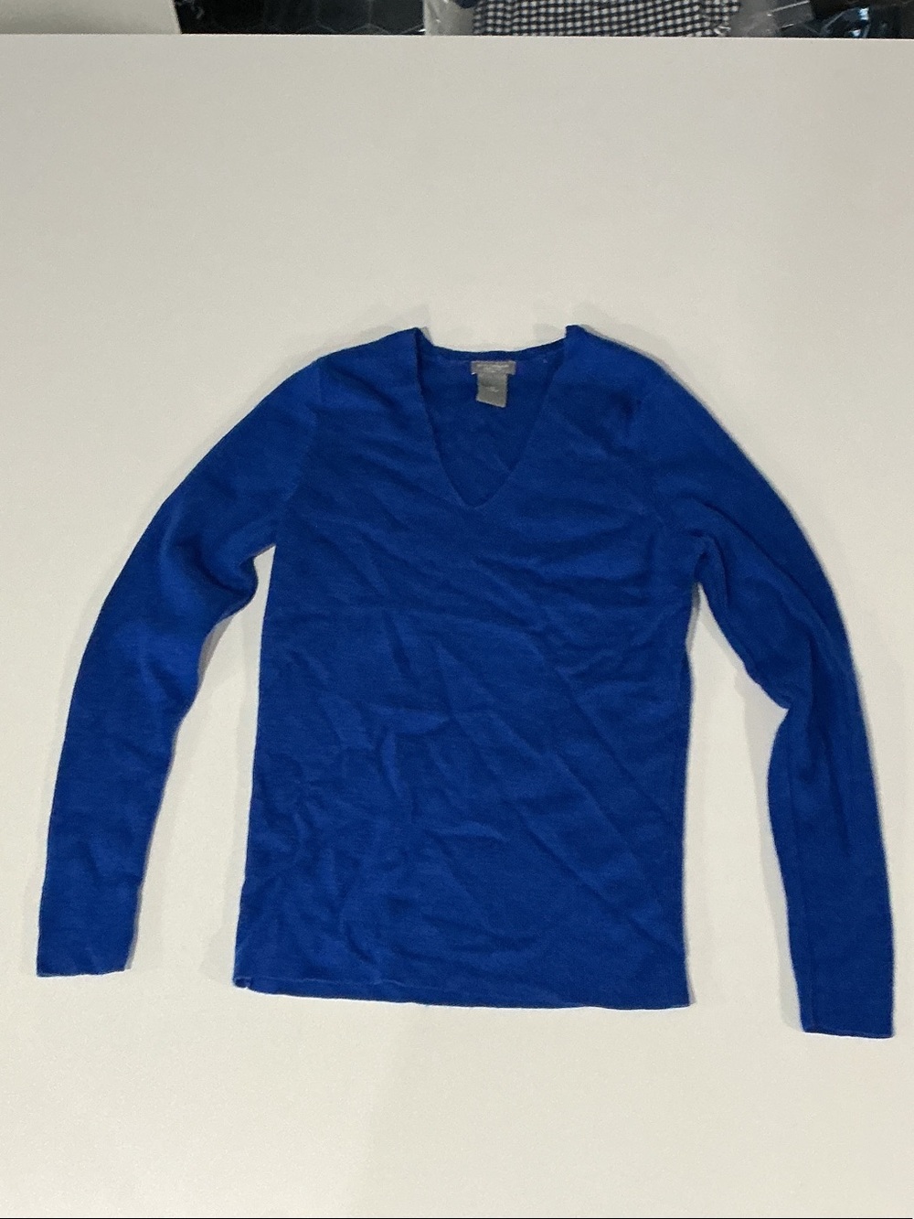 Ann Taylor Women's V-Neck Sweater in Bright Blue